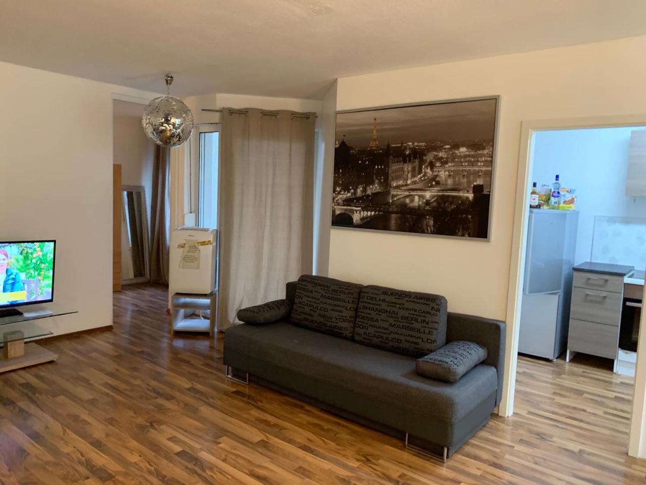 Kn Kahtan Boarding House Apartman München Kültér fotó