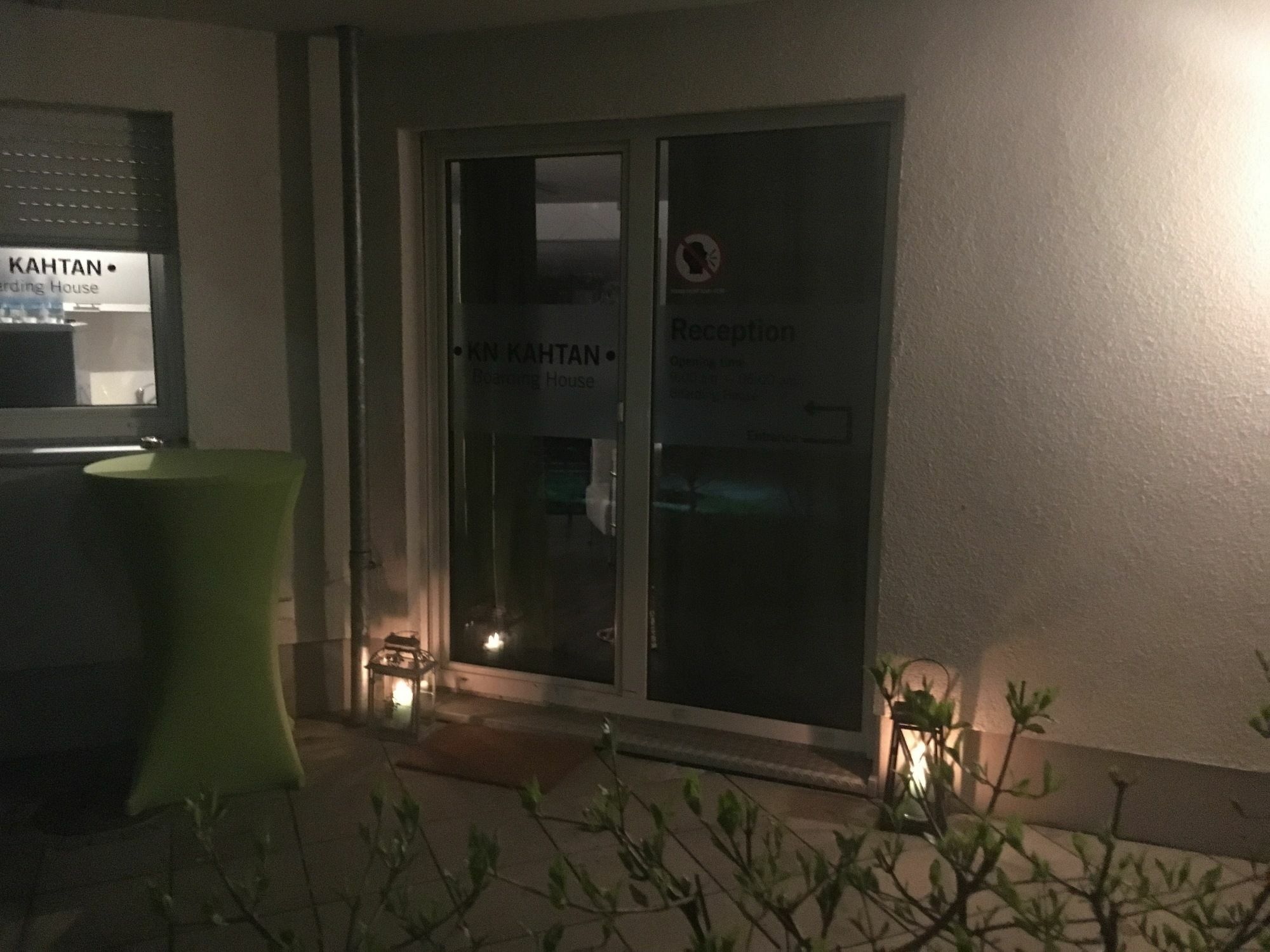 Kn Kahtan Boarding House Apartman München Kültér fotó