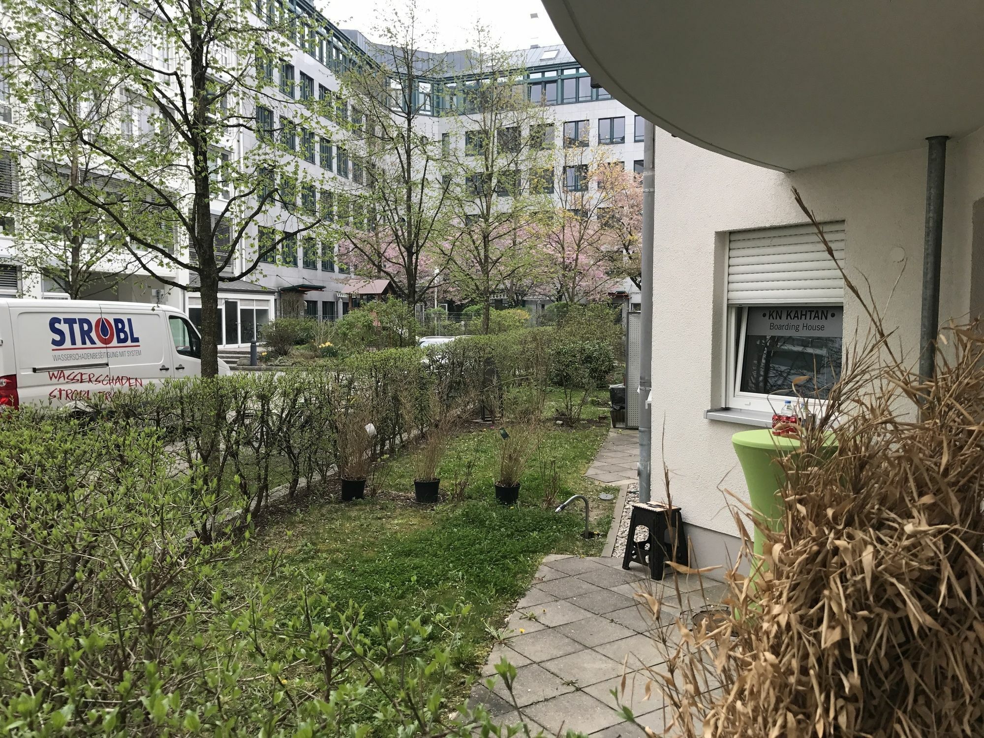 Kn Kahtan Boarding House Apartman München Kültér fotó