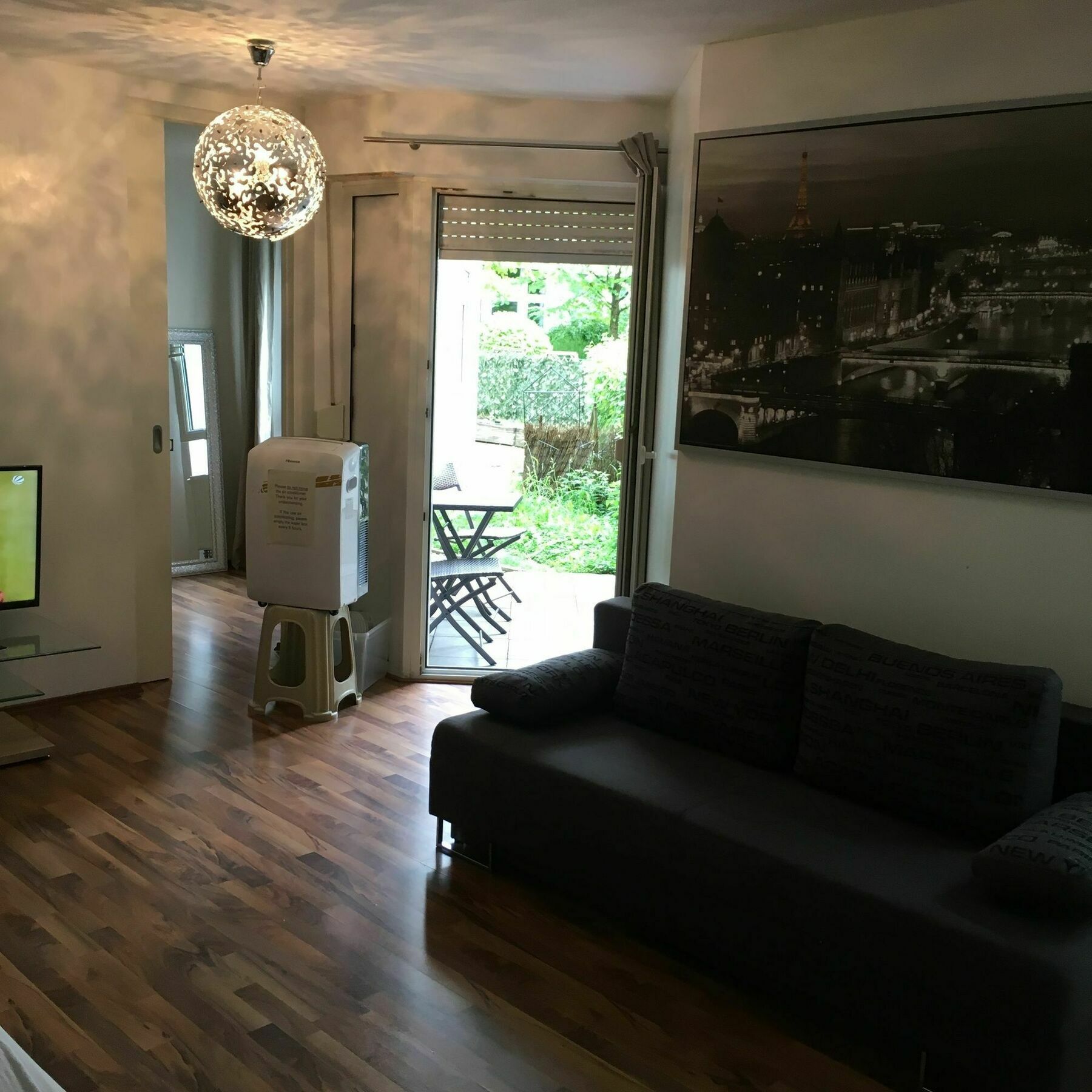 Kn Kahtan Boarding House Apartman München Kültér fotó