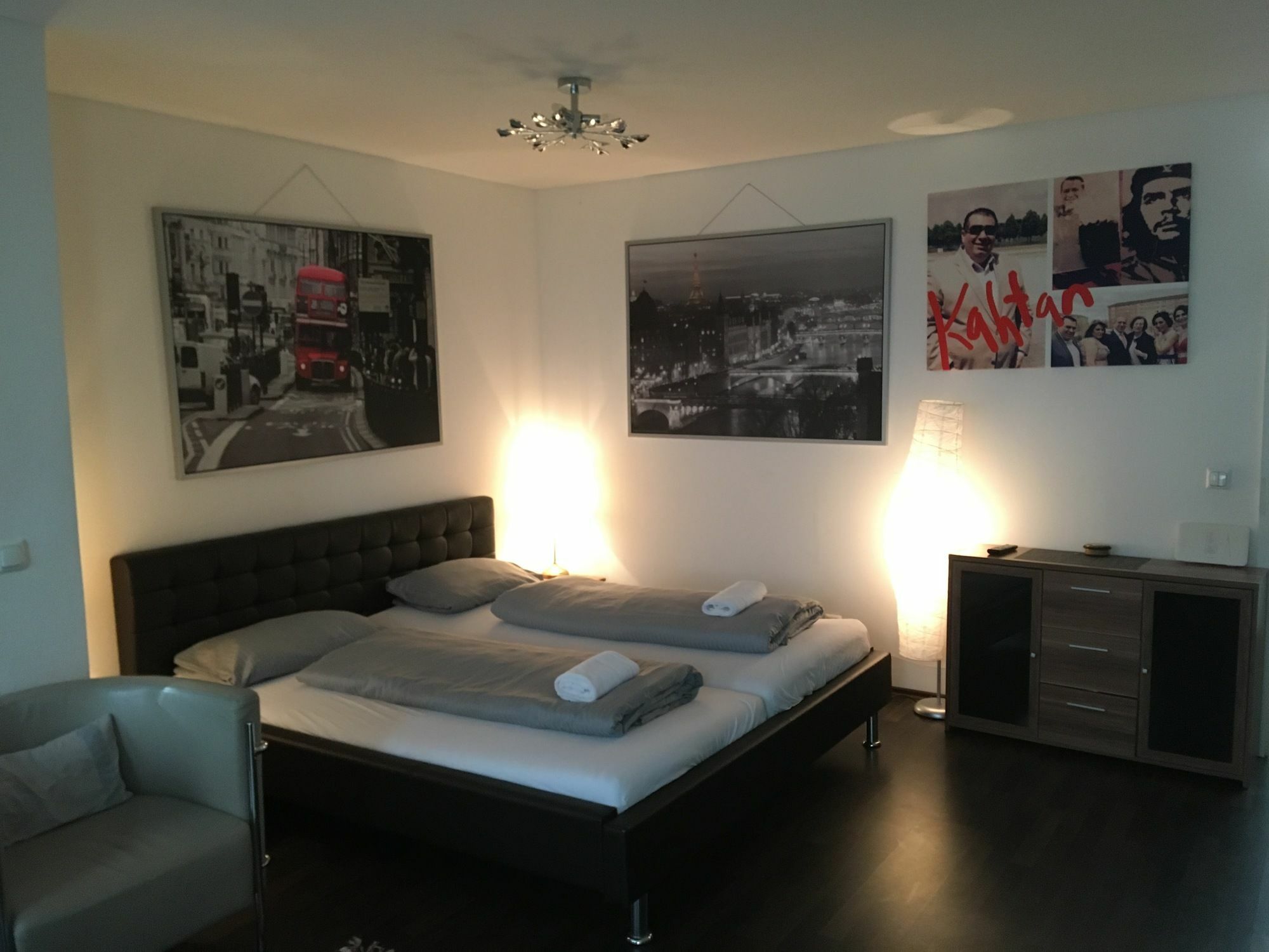 Kn Kahtan Boarding House Apartman München Kültér fotó